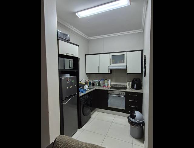 2 BEDROOM APARTMENT FOR SALE IN UMHLANGA RIDGE